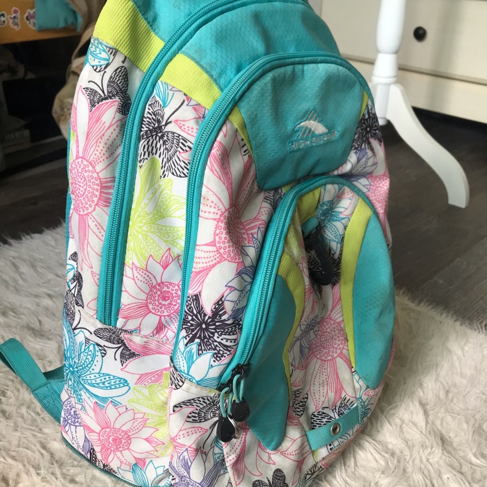 Backpack - Picture 2 of 3